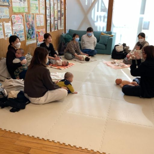 ベビーマッサージ